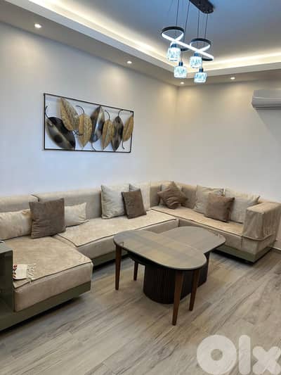 Apartment for sale in Hazmieh - شقة للبيع في الحازمية