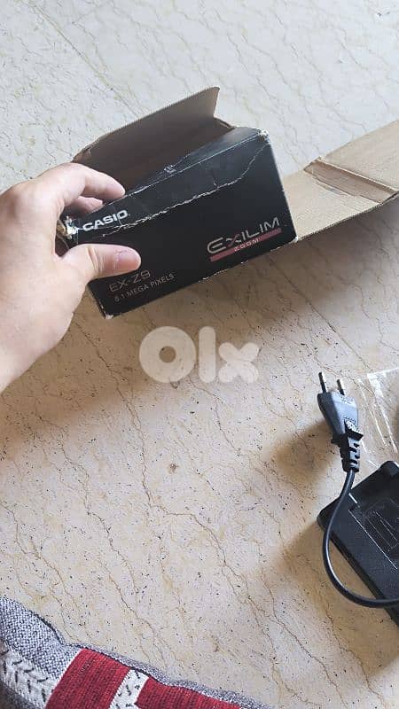 Casio Exilim EX-Z9 8.1MP Digital Camera – Vintage & Working 11