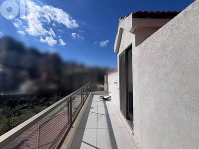 Duplex for rent in Jouret el Ballout دوبلكس للإيجار في جورة البلوط