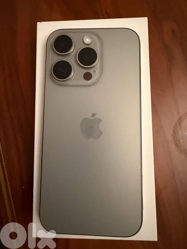 iPhone 15 Pro 256gb Natural Titanium eSIM 1