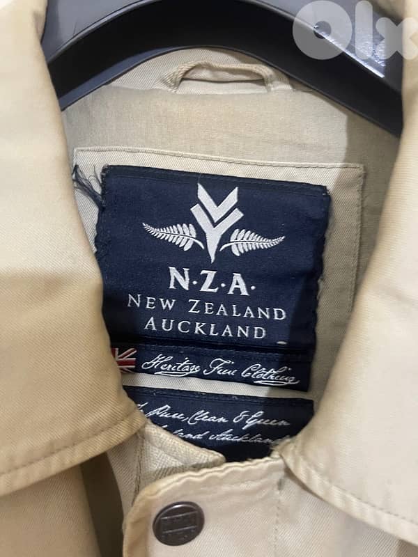 New zealand NZA beige jacket size xxl 14