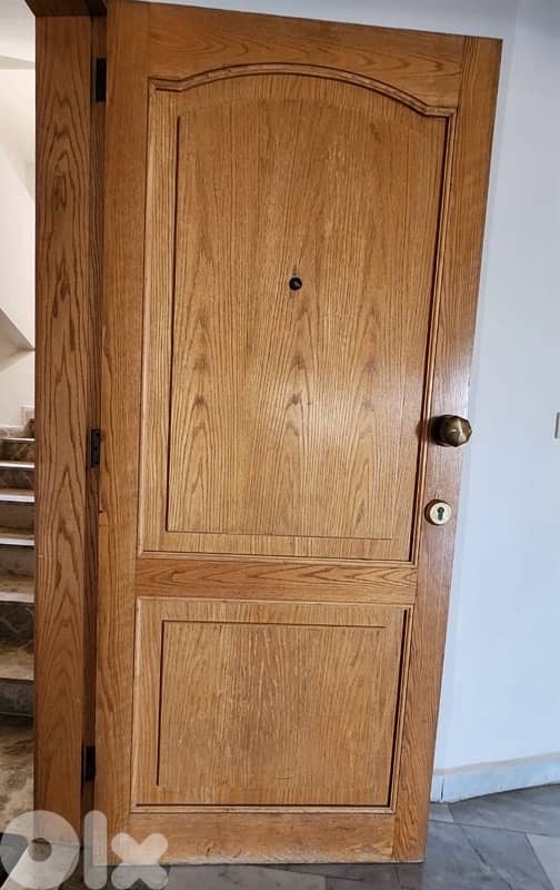 Entrance Door - باب مدخل ملبس قشرة سنديان 0