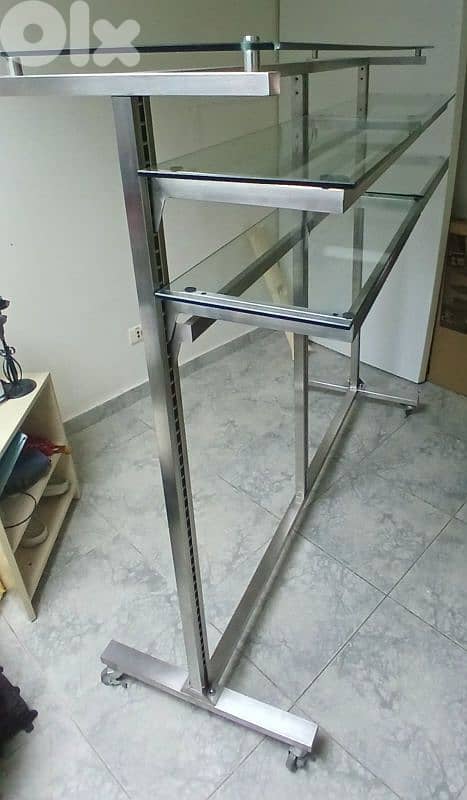 display stand stainless 1