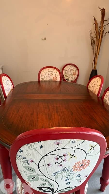 Dining Table and Chairs 4
