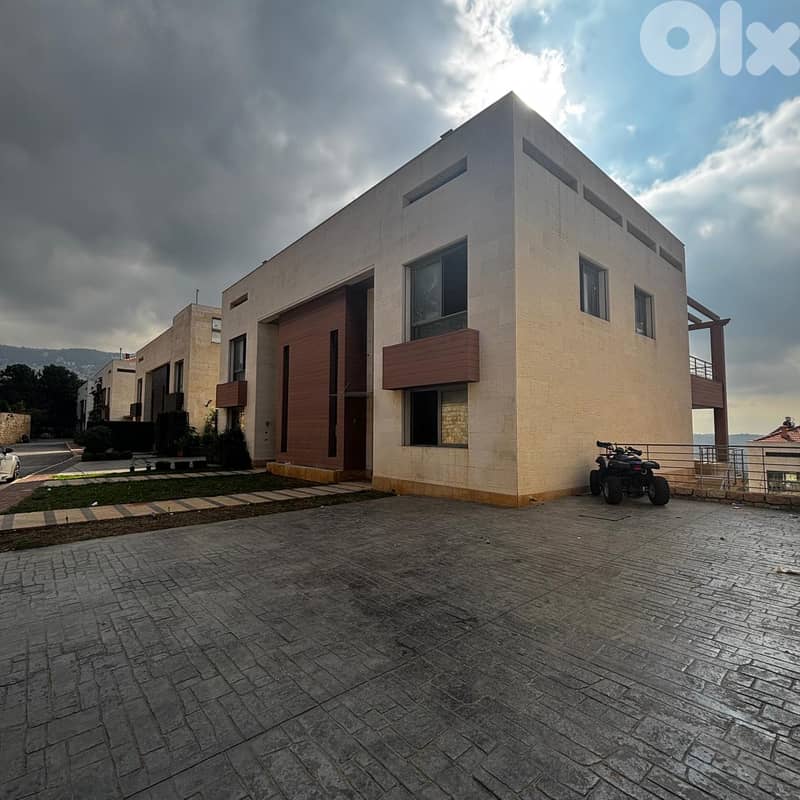 950 Sqm Core & Shell Villa in Jamhour 0