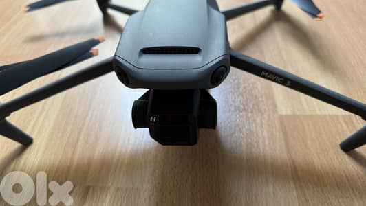 DJI Mavic 3