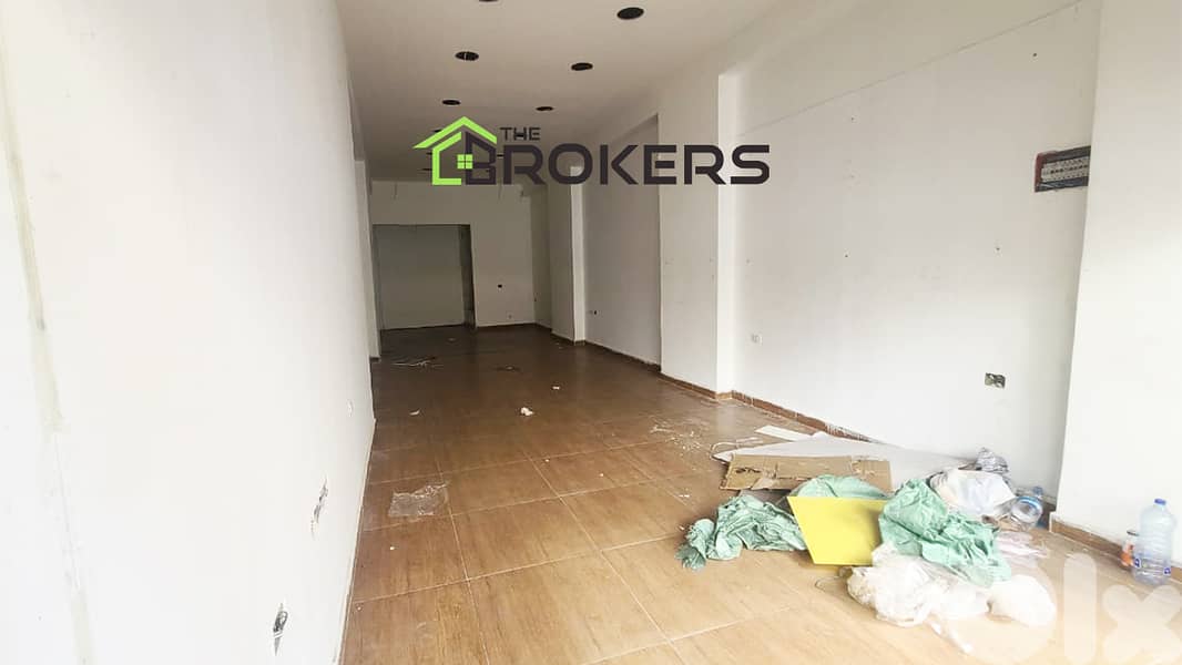 Shop for Rent in Bechara el khoury محل للايجار في بشارة الخوري 0