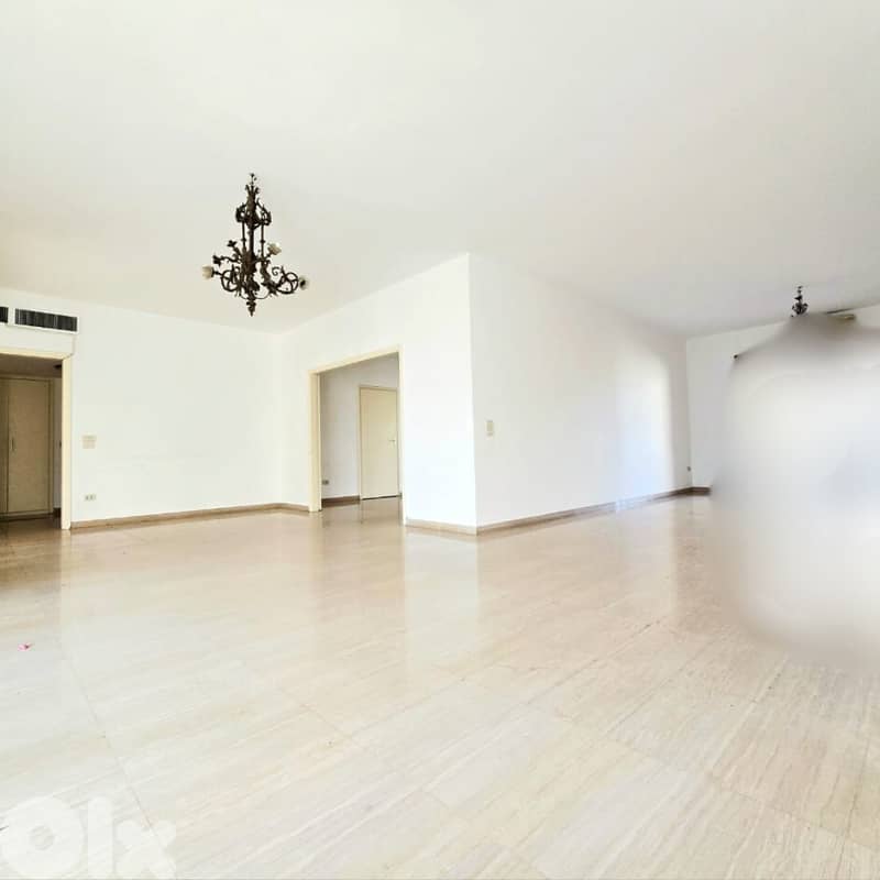 RA25-4489 Apartment 400m² for Rent in Ain El Mraisseh 0