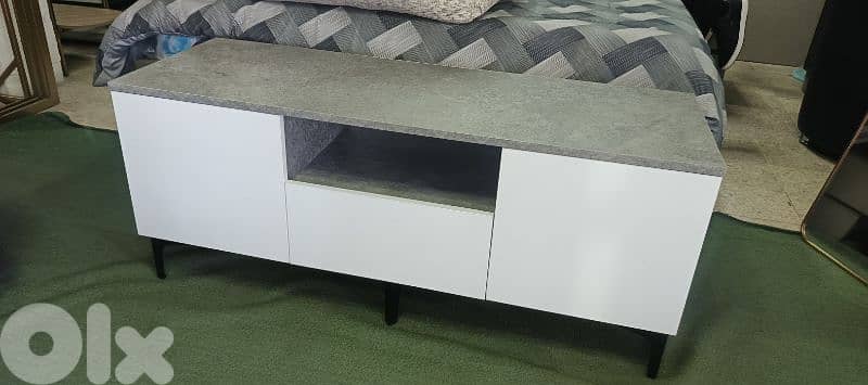 TV TABLE LAMAICA. طاولة تلفزيون لاميكا 1