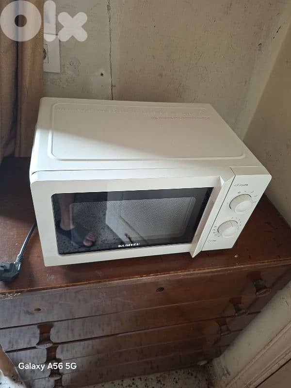 microwave for sale in good condition 0