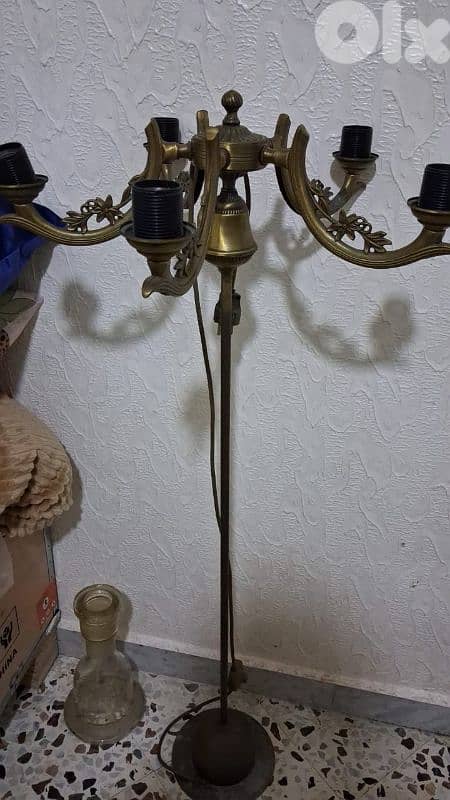 اركيله طول ١٤٥  وشمعدان طول ١١١ 2