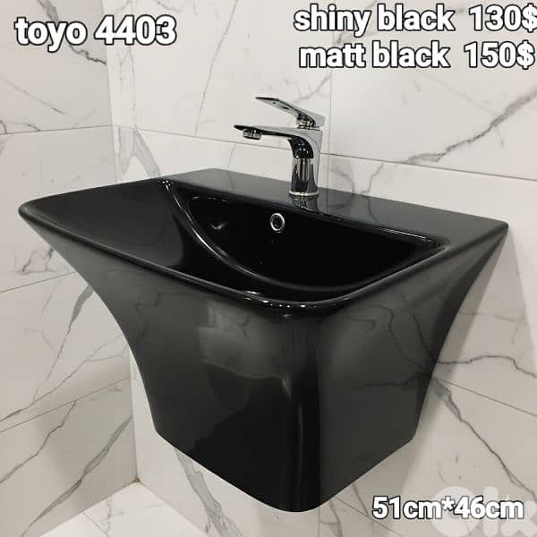 كراسي حمام تعليق اسود. black wall hung toilet seat 5