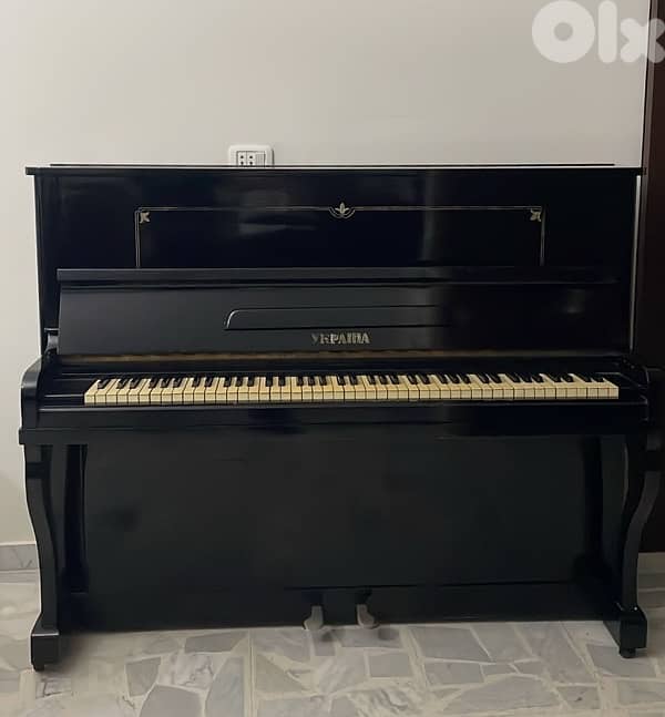 YKPAIHA Upright Piano – Black – Good Condition 0
