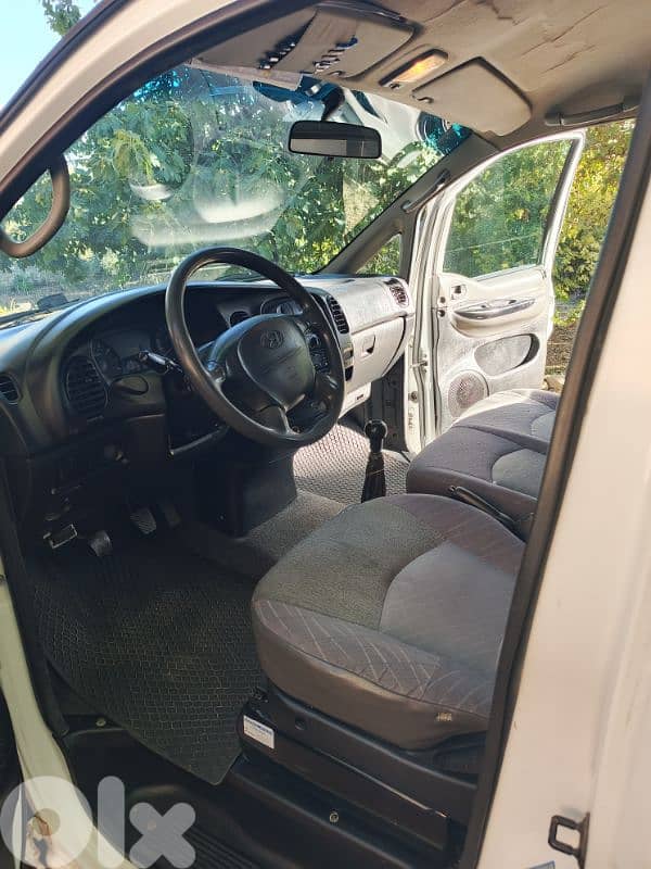 van Hyundai H1 2006 11