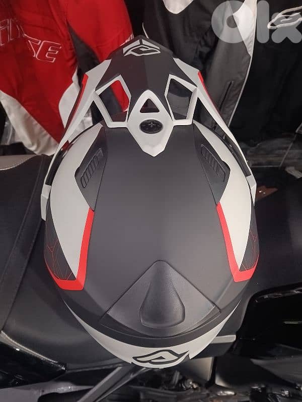 Acerbis Reactive, adventure helmet, ECE / 22-06 1