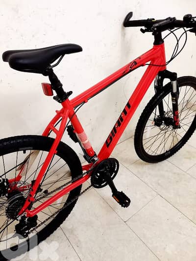 bicycle Giant 220$