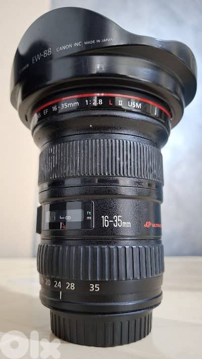 100 macro & 16-35 + 2 aduptors Ef to Rf