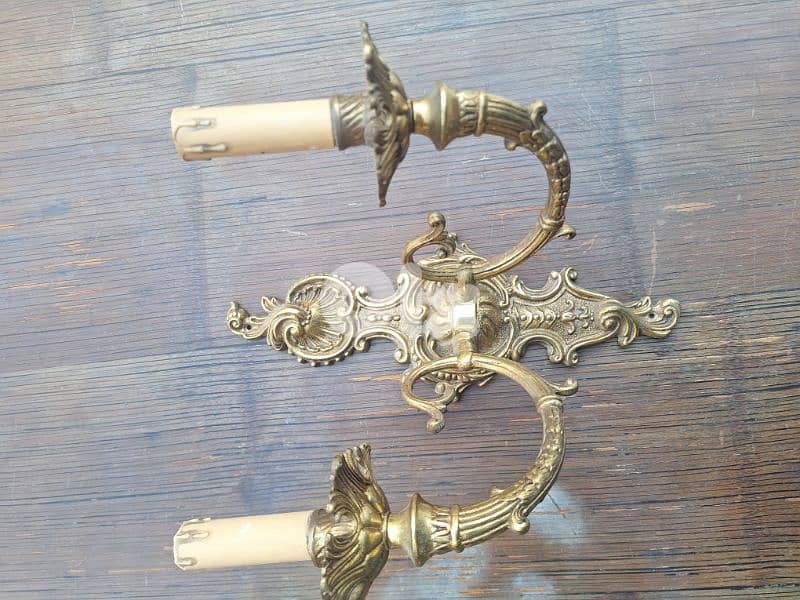 ابليك عدد٢ نحاس اسباني انتيك حجم كبير سعر لقطة 1