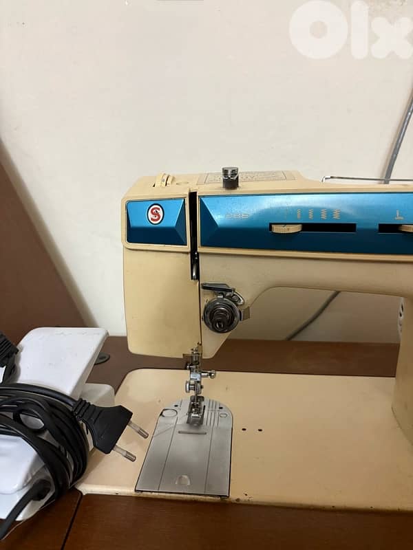 ماكينة خياطة متعددة الاستعمالات 2