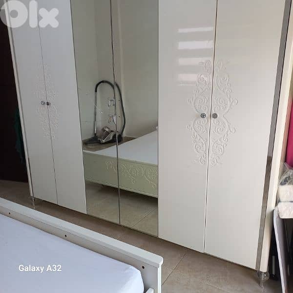 غرفة نوم خزانة وسرير - Home Centre - 180x210 1