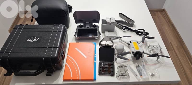 Dji mini 4 pro 3 battery’s very clean 0