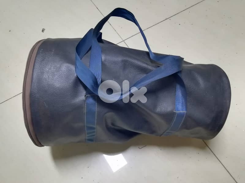 طبله  40 سم ملبسه جلد  مع شنطه جلد (دربكه) ماركة aliskandaria 4