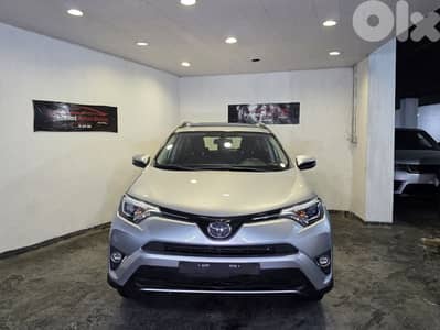 2018 Toyota Rav4 4WD Company Source &Maintenance BUMC 1Owner Like New!