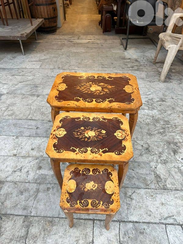 set table gigon italy طقم ٣ قطع طاولات ايطالي انتيك ماركتري 1
