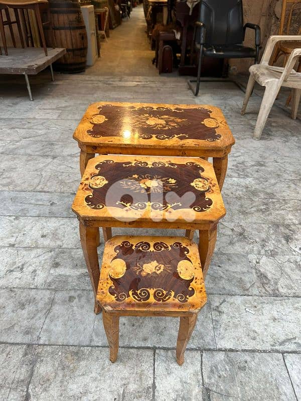 set table gigon italy طقم ٣ قطع طاولات ايطالي انتيك ماركتري 2