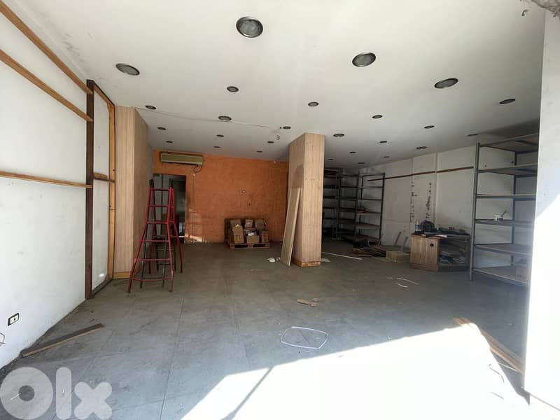 Garage|Office|Shop|Warehouse|Showroom for rent in SAD EL BAOUCHRIEH#RB 0