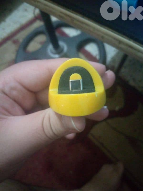 NINTENDO SWITCH USED ACCESSORIES AND USED XBOX ONE GAMES 2