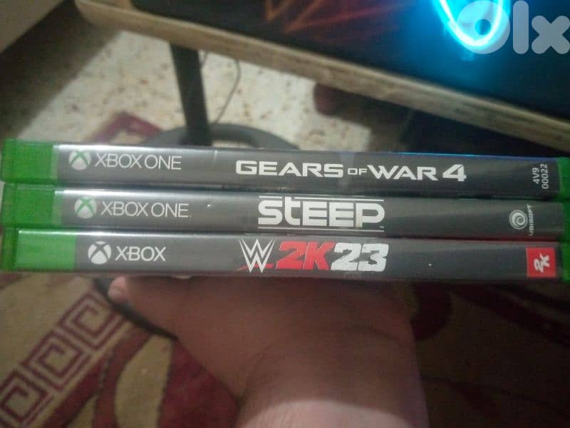 NINTENDO SWITCH USED ACCESSORIES AND USED XBOX ONE GAMES 4