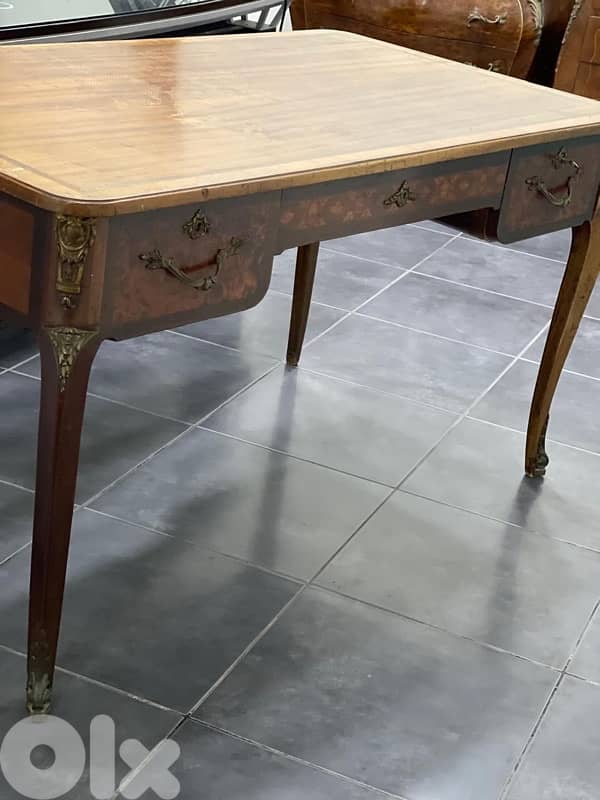 Antique table 0