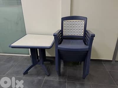Table and 6 chairs
