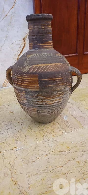 جرات فخار قديمه عدد اربعه 3