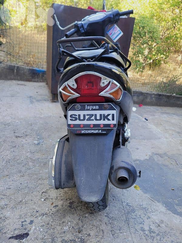 Suzuki 125 3