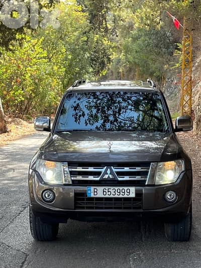 Mitsubishi Pajero 2014