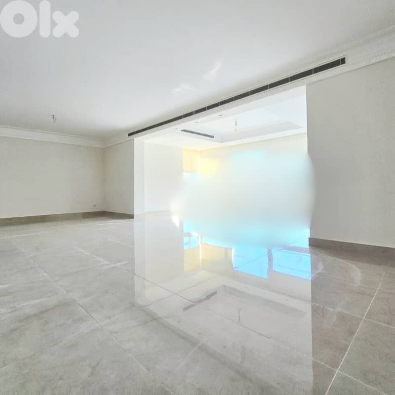 RA25-4490 Apartment for Rent in Ras Beirut شقة للإيجار في رأس بيروت 0