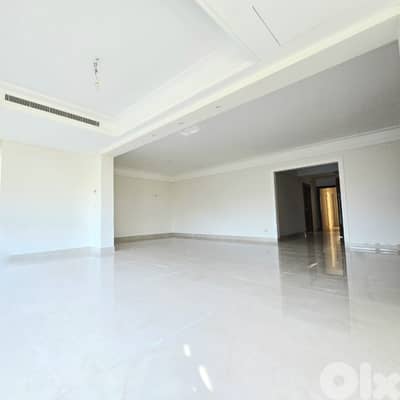 RA25-4490 Apartment for Rent in Ras Beirut شقة للإيجار في رأس بيروت