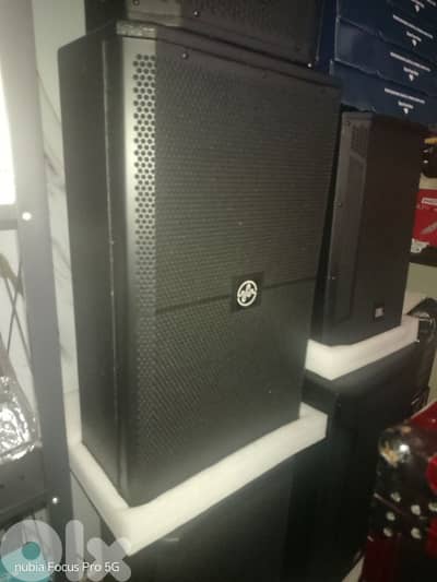 aura speaker 15" 600W