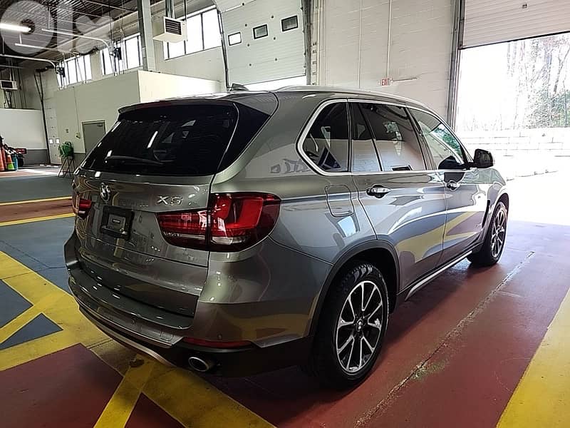 BMW X5 2017 0