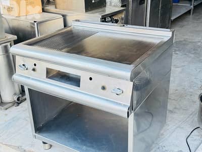 غريل ايطالي مستعمل مع قاعدة مفاتيح اتوماتيك شركة كفالةسنة