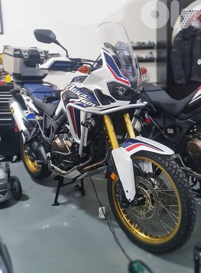 2017 Barely Driven Honda CRF1000 Africa Twin Loaded with accessories