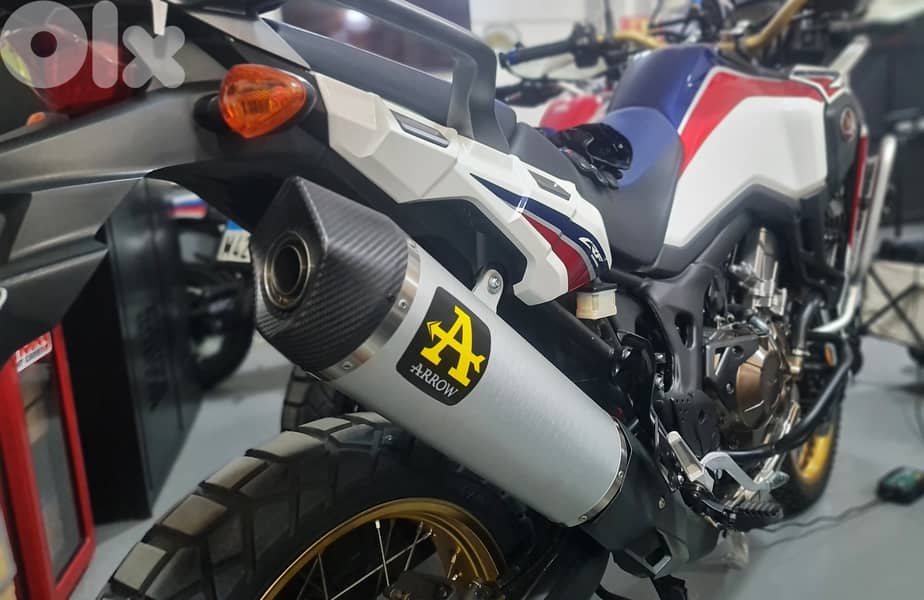 2017 Barely Driven Honda CRF1000 Africa Twin Loaded with accessories 4
