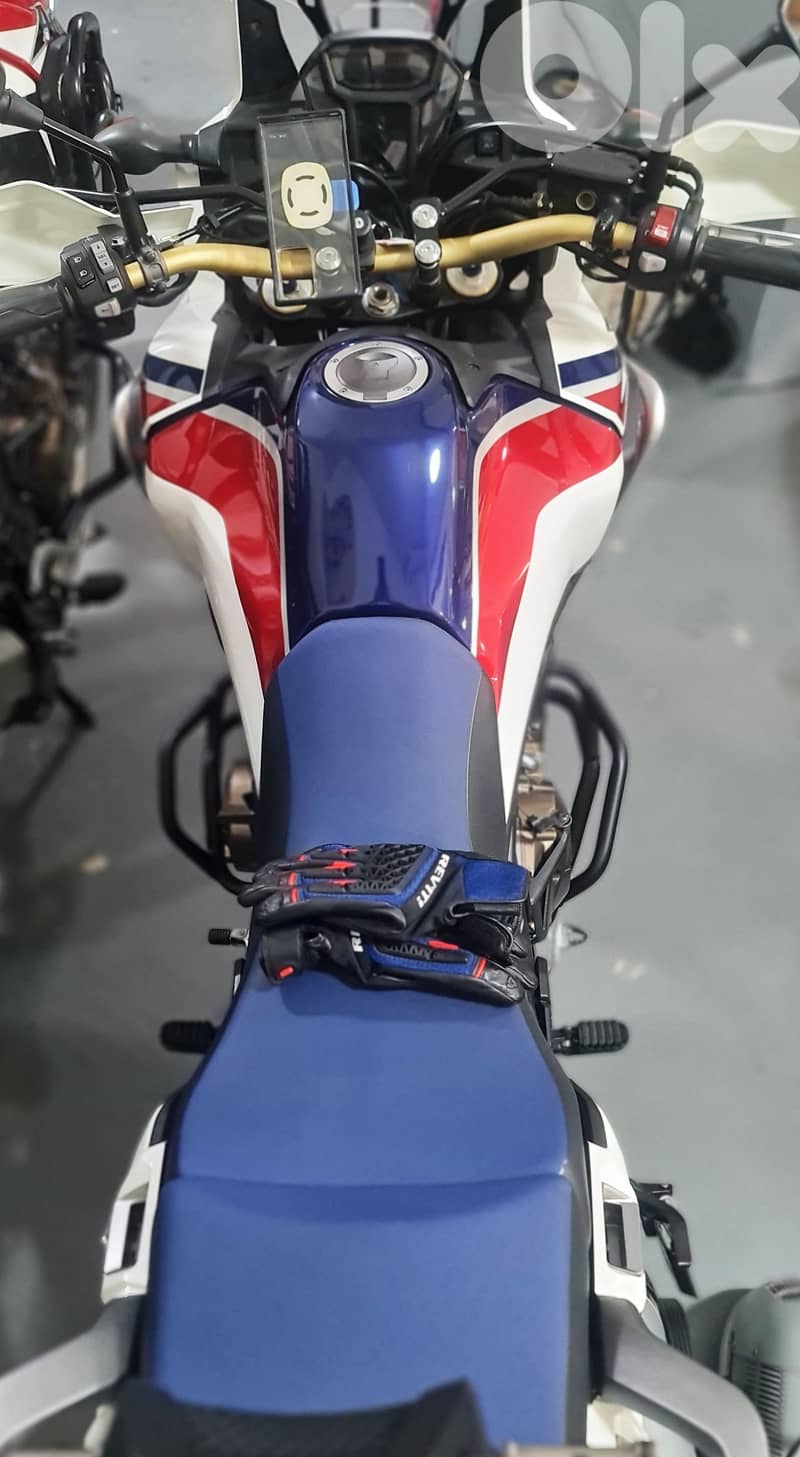 2017 Barely Driven Honda CRF1000 Africa Twin Loaded with accessories 5