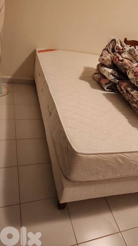 beds + matresses+ sofas 2