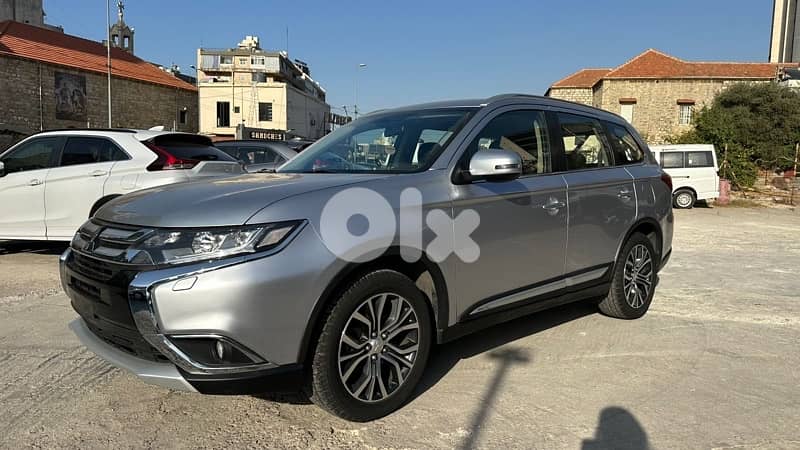 Mitsubishi outlander 2016 company source 0