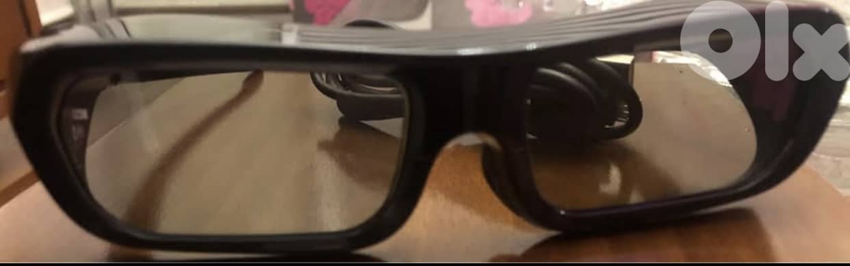 Original Sony bravia 3D glasses in box - Brand new 1