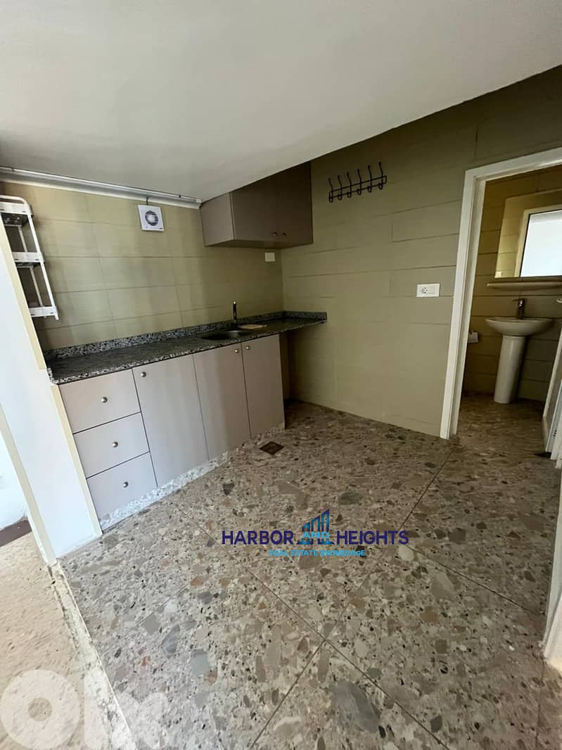Apartment for rent in Halat شقة للإيجار في حالات 0