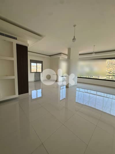 SUPER CATCH! APARTMENT IN MAR TAKLA HAZMIEH 3 BEDROOMS, (HAR-258)